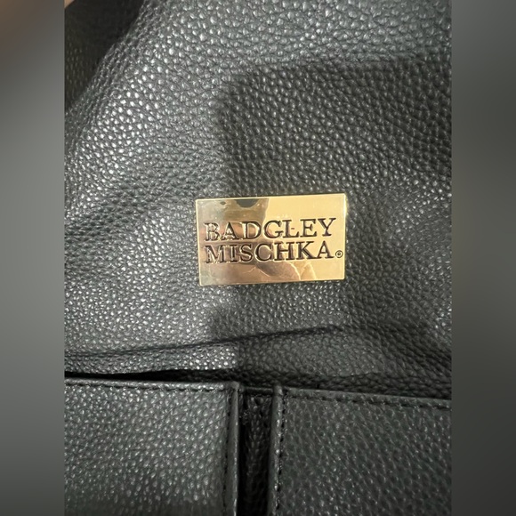 NWT Badgley Mischka Weekender Bag - Picture 3 of 8